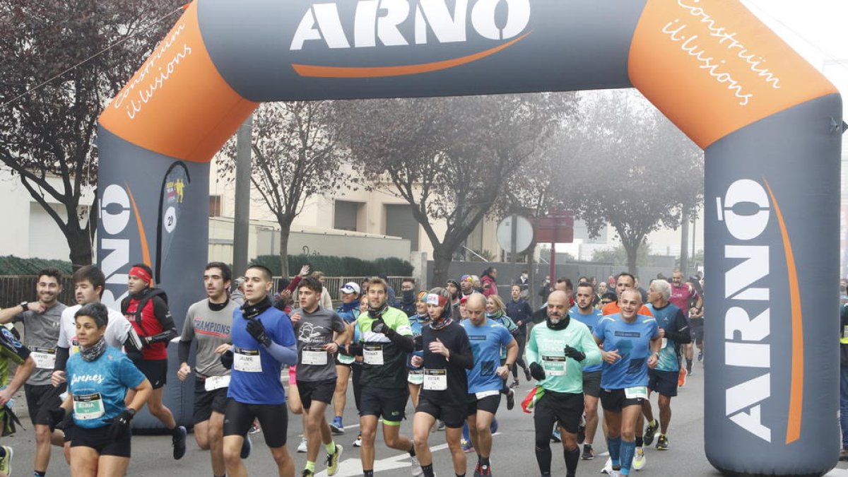 La Mitja Marató de Lleida ha estat la primera cursa a què s’ha aplicat la nova taxa de la Guàrdia Urbana.