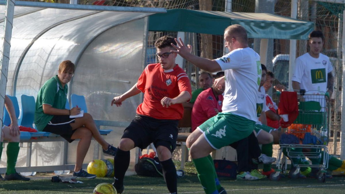 El Balàfia B va marcar el primer gol de la temporada en els primers minuts de partit.