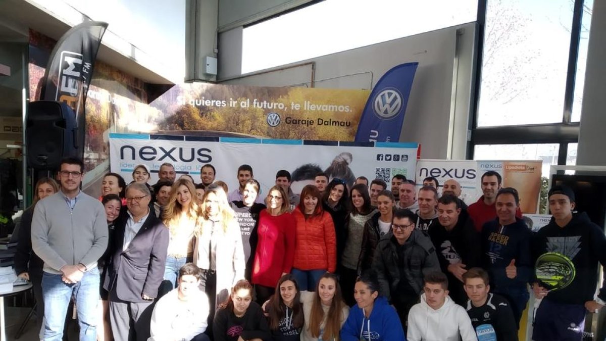 Alguns dels participants en el torneig que es va celebrar al Pàdel Indoor.