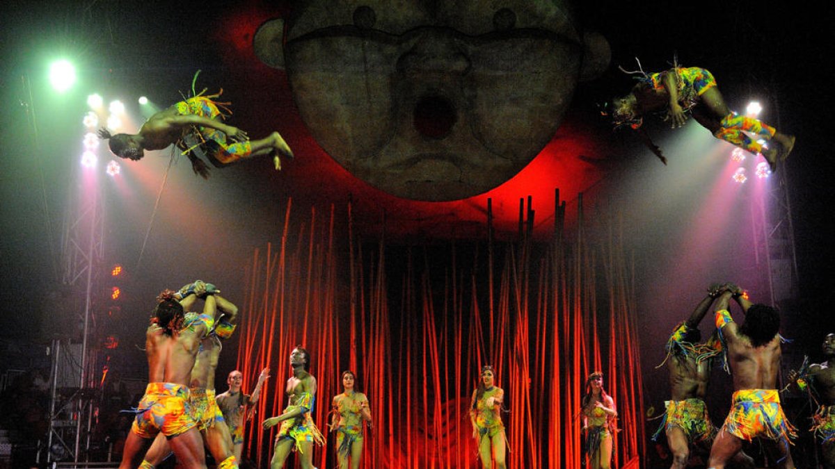 Un dels números acrobàtics d’Il Circo Italiano, amb més de seixanta anys d’experiència.