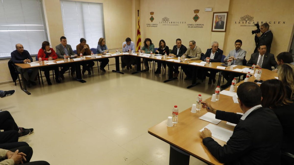 La reunión de Torra con alcaldes de Les Garrigues y representantes de la Diputación y la Generalitat.
