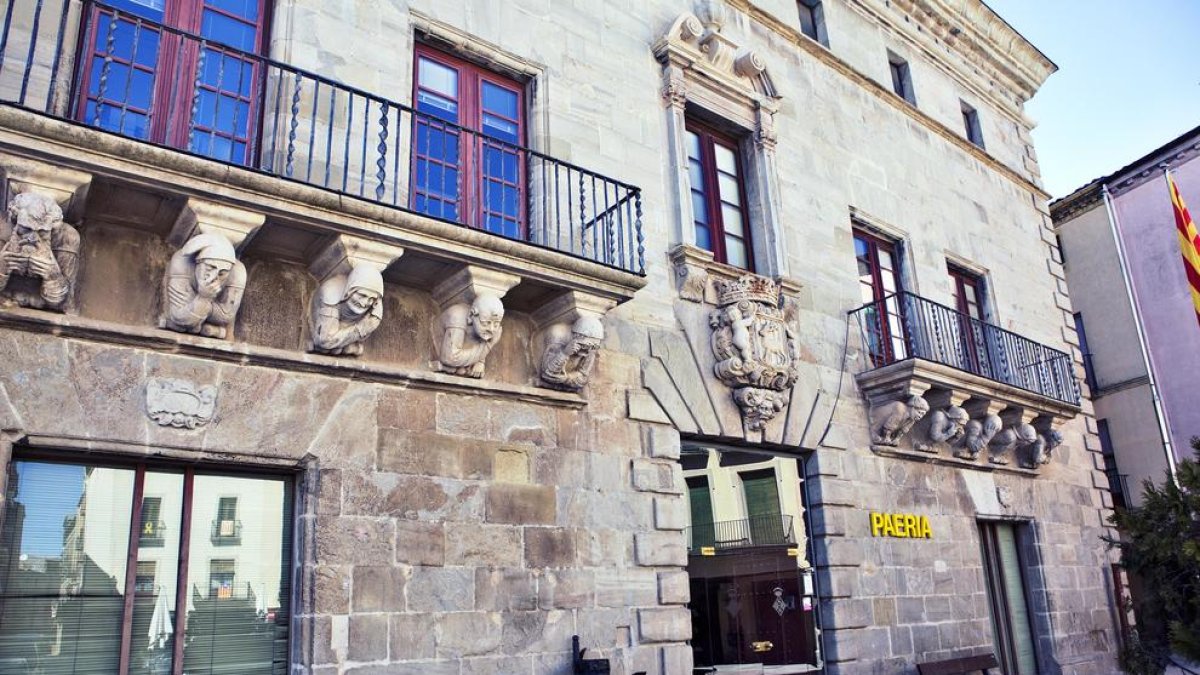 La fachada de la Paeria, sin las pancartas arrancadas.
