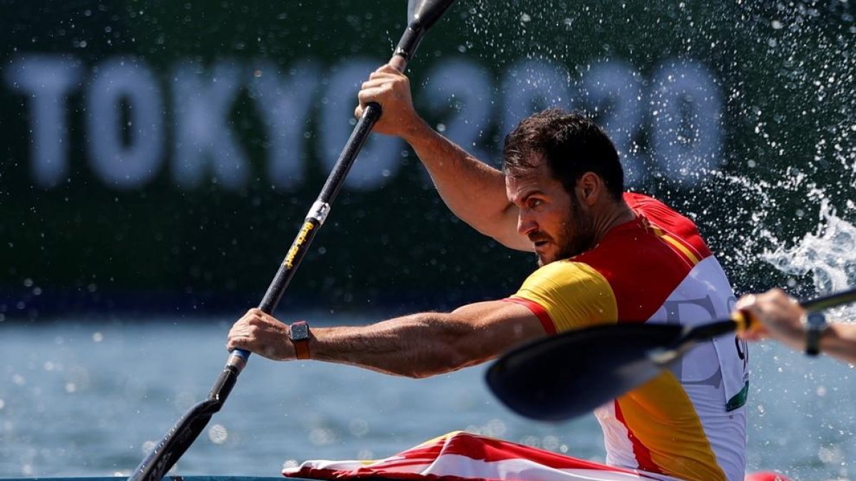 Saúl Craviotto durante su serie eliminatoria de K1 200 metros, en la que terminó segundo.