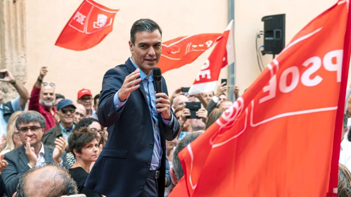 Pedro Sánchez durante un acto preeelectoral ayer en Palma de Mallorca.