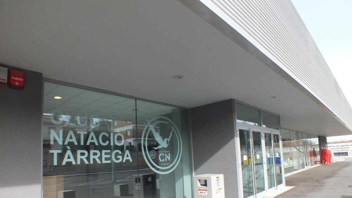 Imagen de archivo de la fachada del pabellón del CN Tàrrega.
