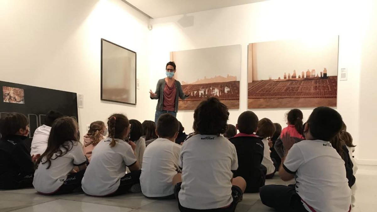 Alumnos del Col·legi Maristes-Montserrat de Lleida, en una visita al Morera el pasado mes de octubre.