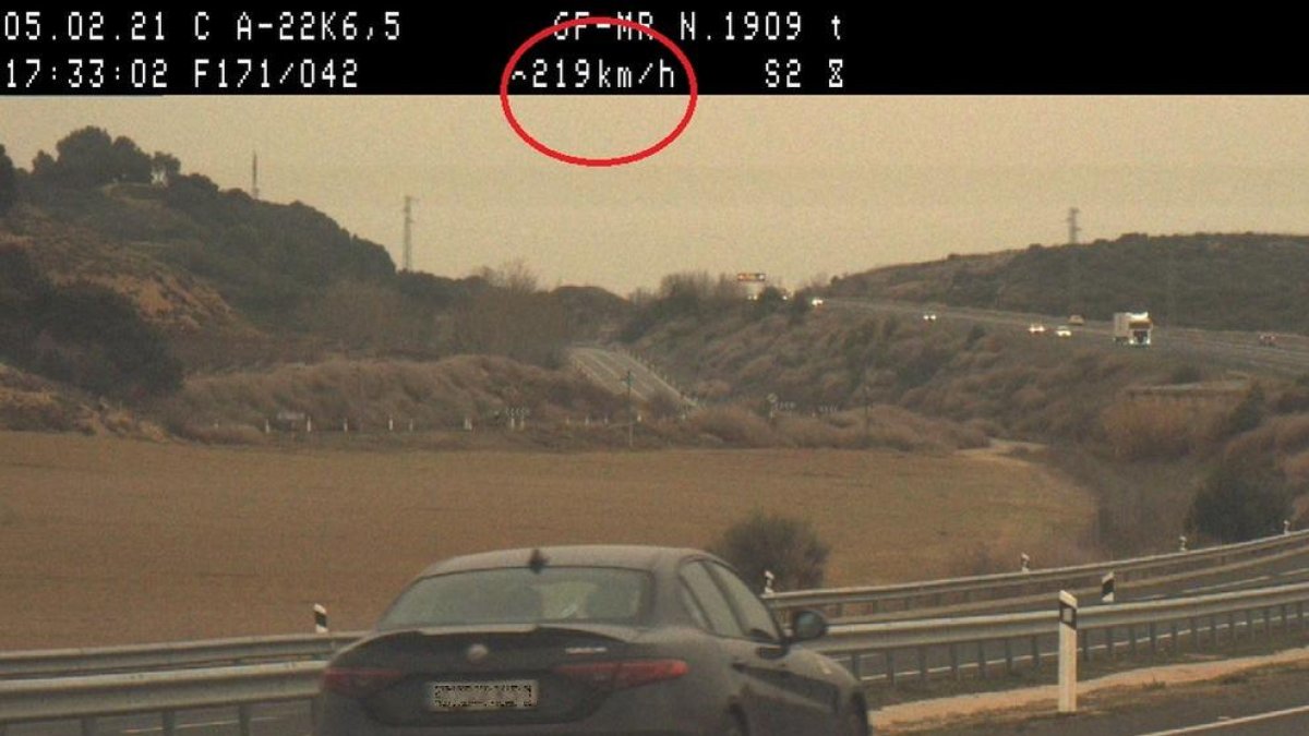 'Caçat' a 219 km/h per l'A-22 a Lleida