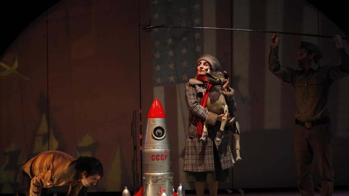 ‘Laika’, de Xirriquiteula Teatre, premio Max 2021, en el Escorxador.