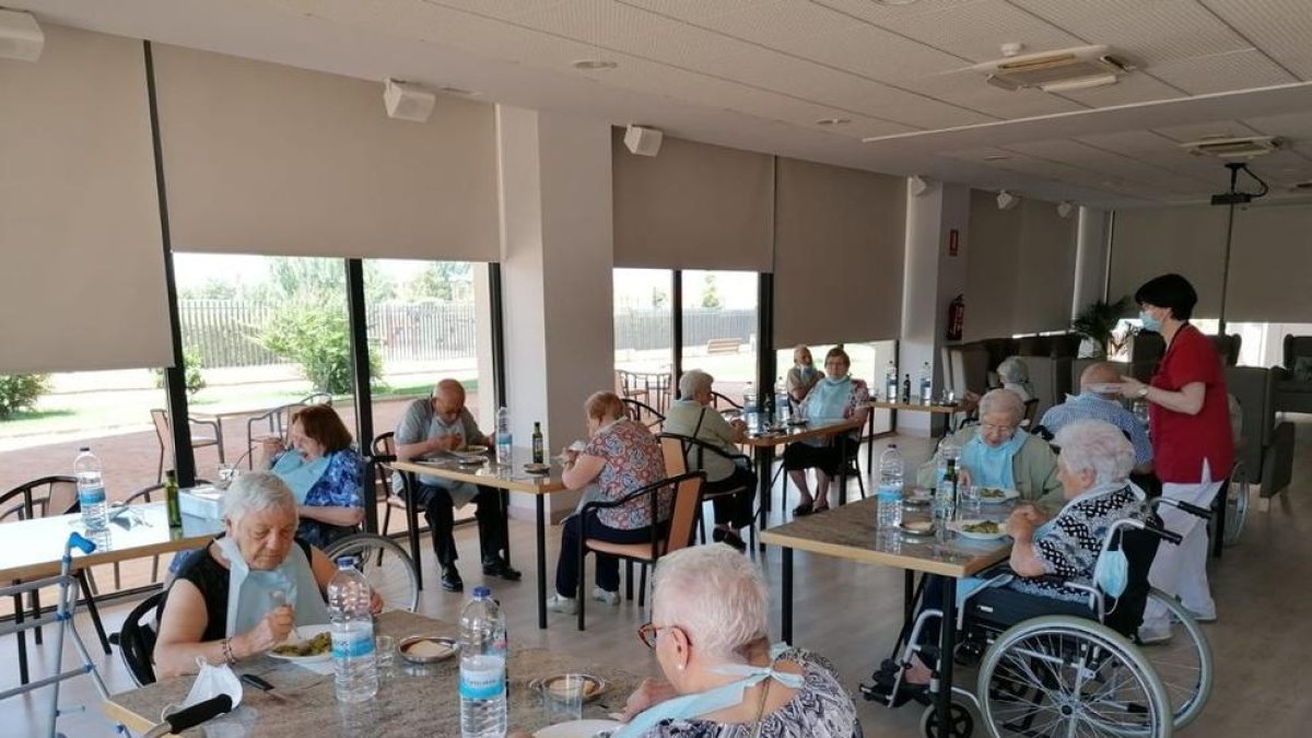 Imagen del centro de día de la Residència per la Gent Gran de Almacelles, que reabrió ayer. 