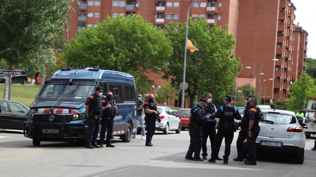 El incidente provocó un gran despliegue de mossos y urbanos.