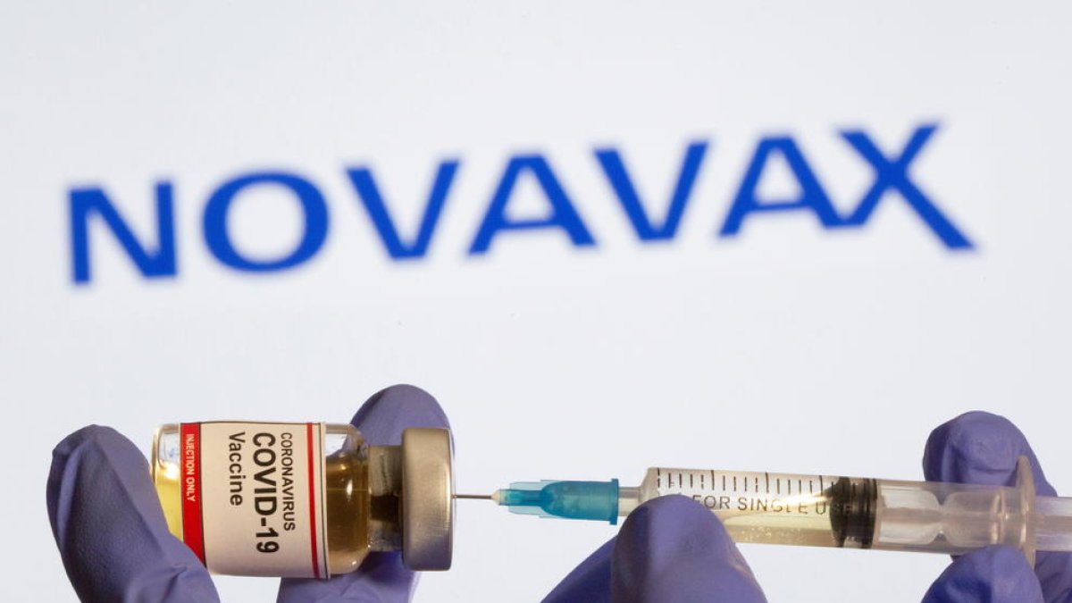 Novavax afirma que su vacuna contra la covid tiene una eficacia del 90%