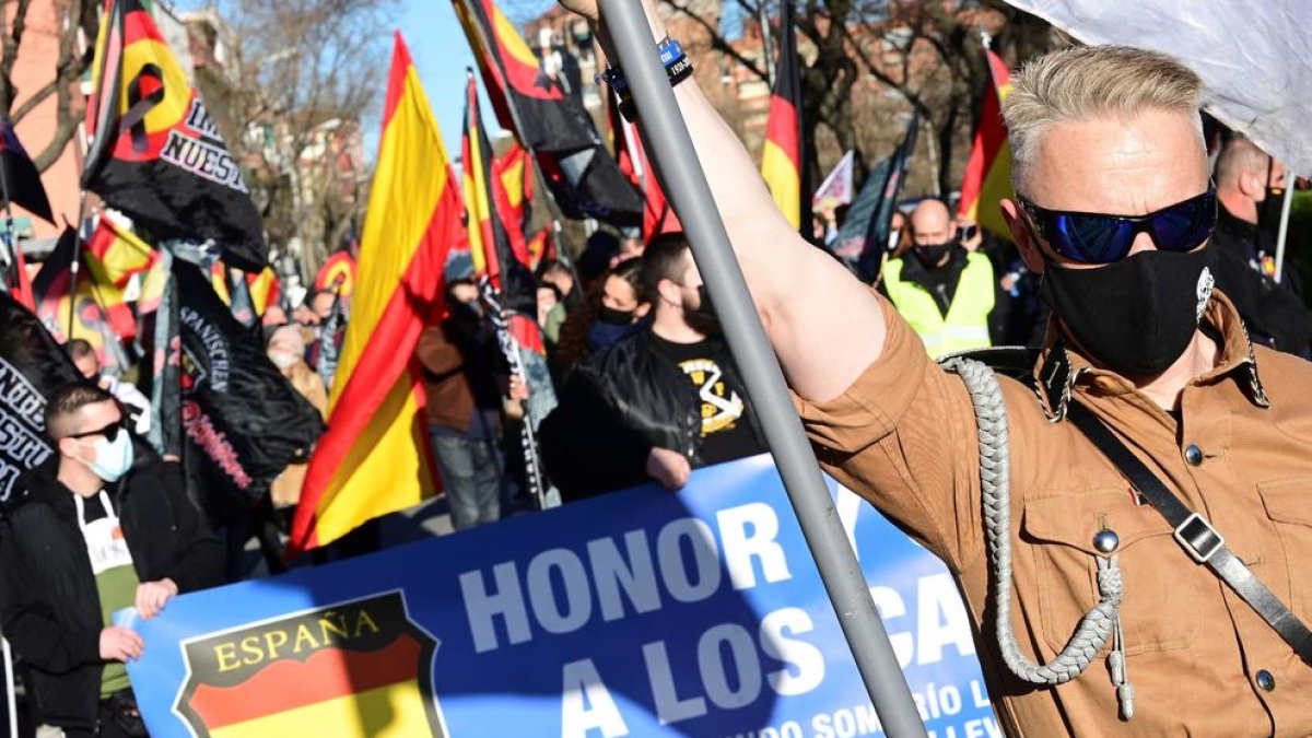 Moment de la marxa neonazi de dissabte a Madrid.