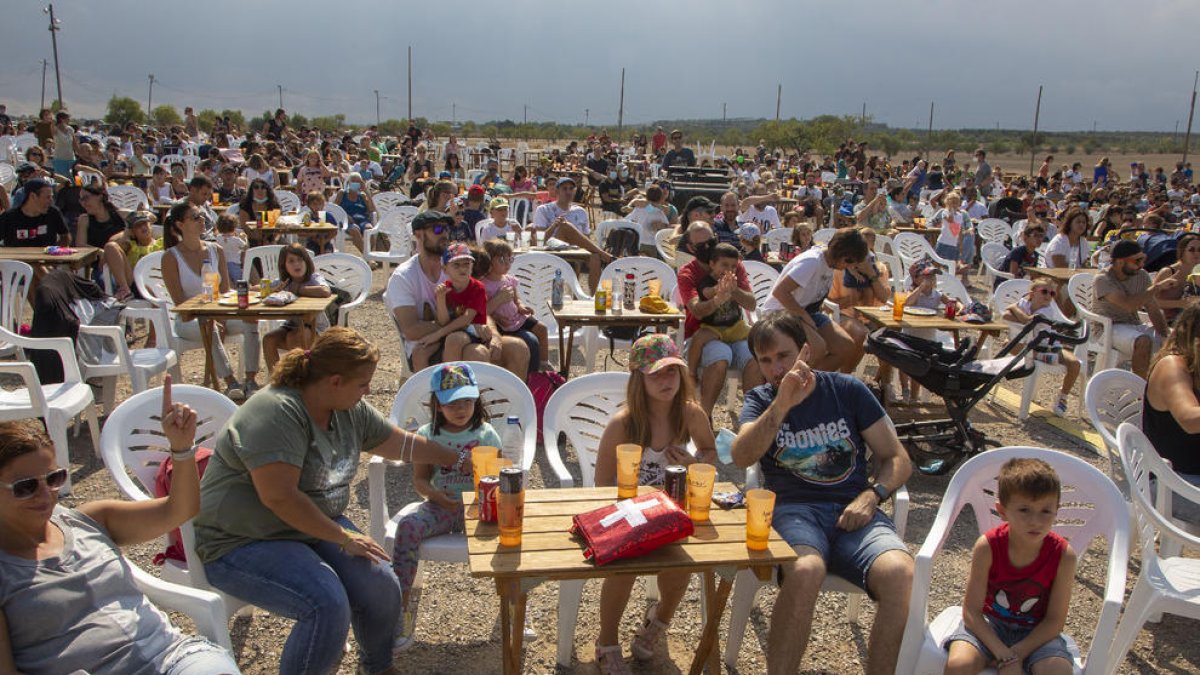 El càmping municipal de Tàrrega va acollir ahir al migdia el recuperat festival familiar Lo Closcamoll, amb un concert de Reggae per Xics.