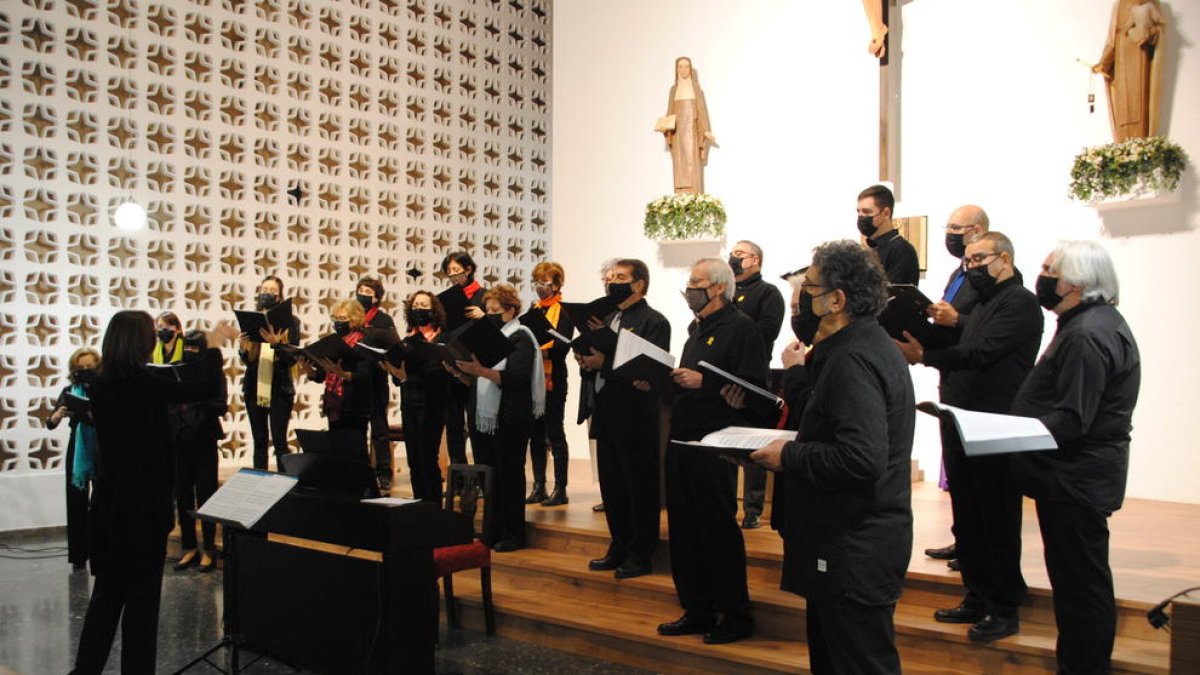 Concert de Nadal del cor Stabat Mater a El Carme de Mollerussa