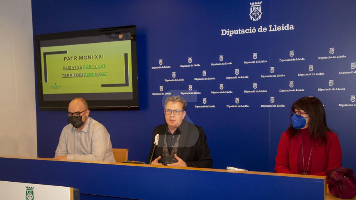 Un momento de la rueda de prensa de presentación del proyecto, este lunes en la Diputación de Lleida.
