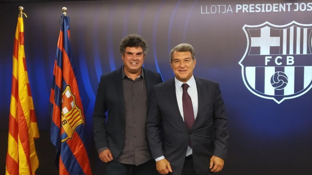 El  leridano Ramon Usall entra en el Barça  -  Sociólogo, historiador y escritor, entra como vocal de la comisión de control y transparencia encargada de velar por el cumplimiento del código ético del club. Es socio del Barça y secretario de  ...