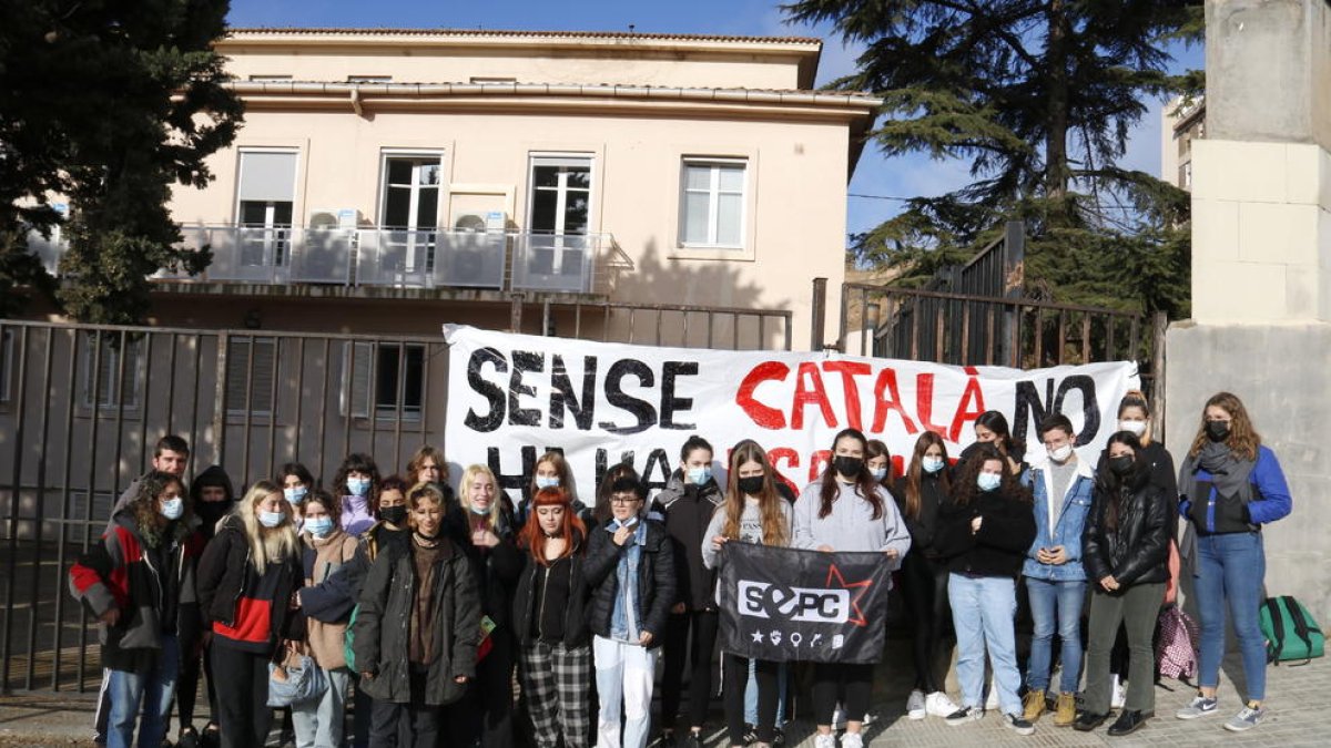 Estudiants de secundària de Lleida van parar les classes en protesta per la sentència del Suprem.