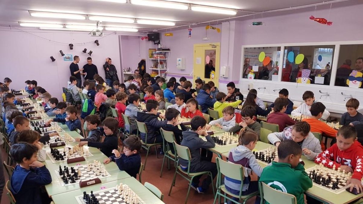Un total de 83 participants en la II Trobada d’Escacs de Bellvís