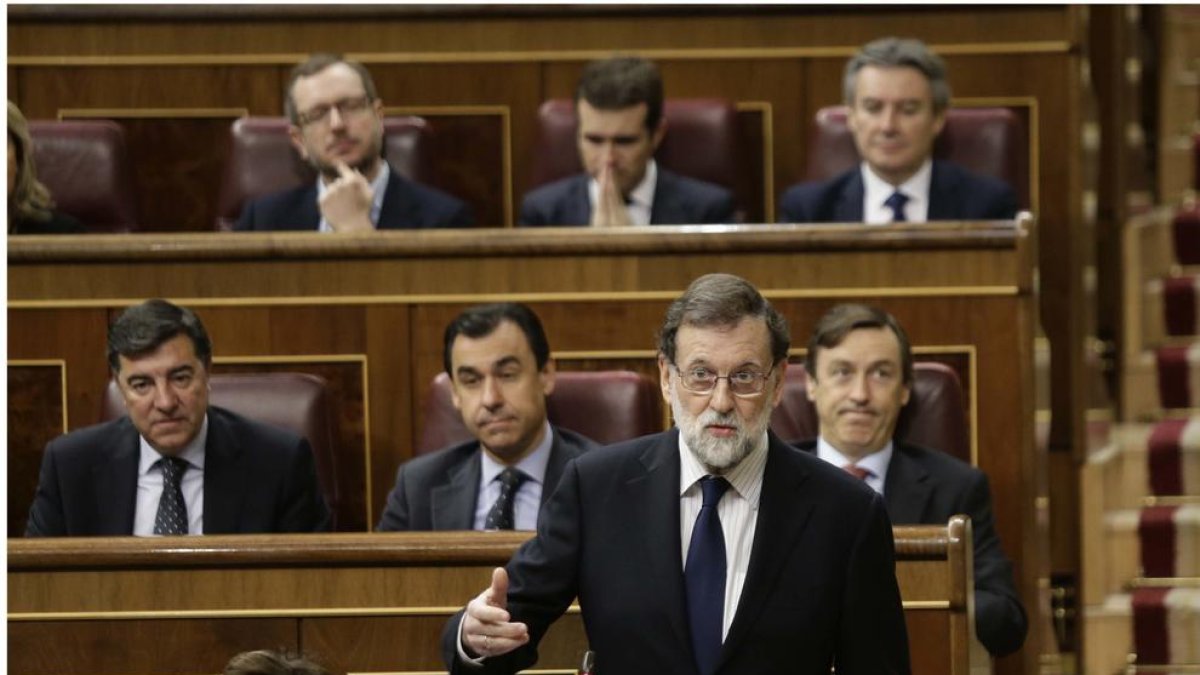 El president del Govern, Mariano Rajoy, durant la sessió de control aquest dimecres al Congrés dels Diputats.
