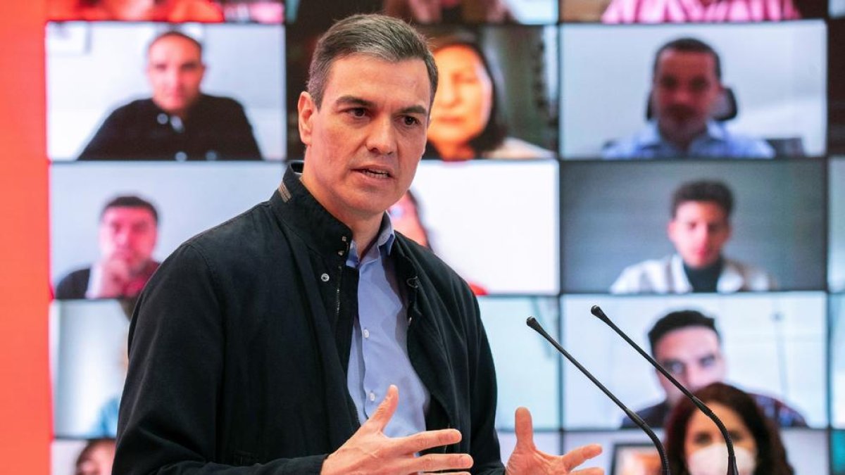 El president Pedro Sánchez durant la intervenció d’ahir.