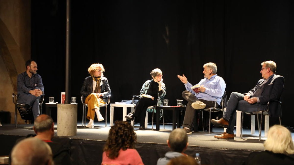 Teresa Ibars presenta a Lleida la seua singular biografia de l''Any Viladot'
