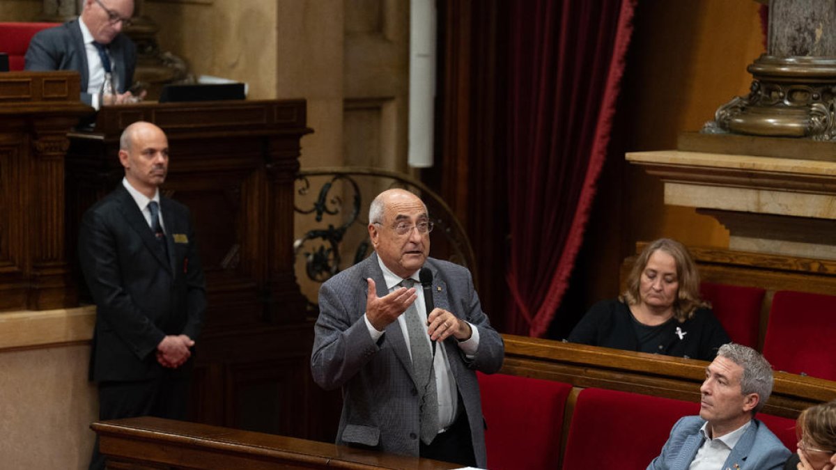 El conseller de Investigación y Universidades, Joaquim Nadal, en el Parlament el 19 de octubre.