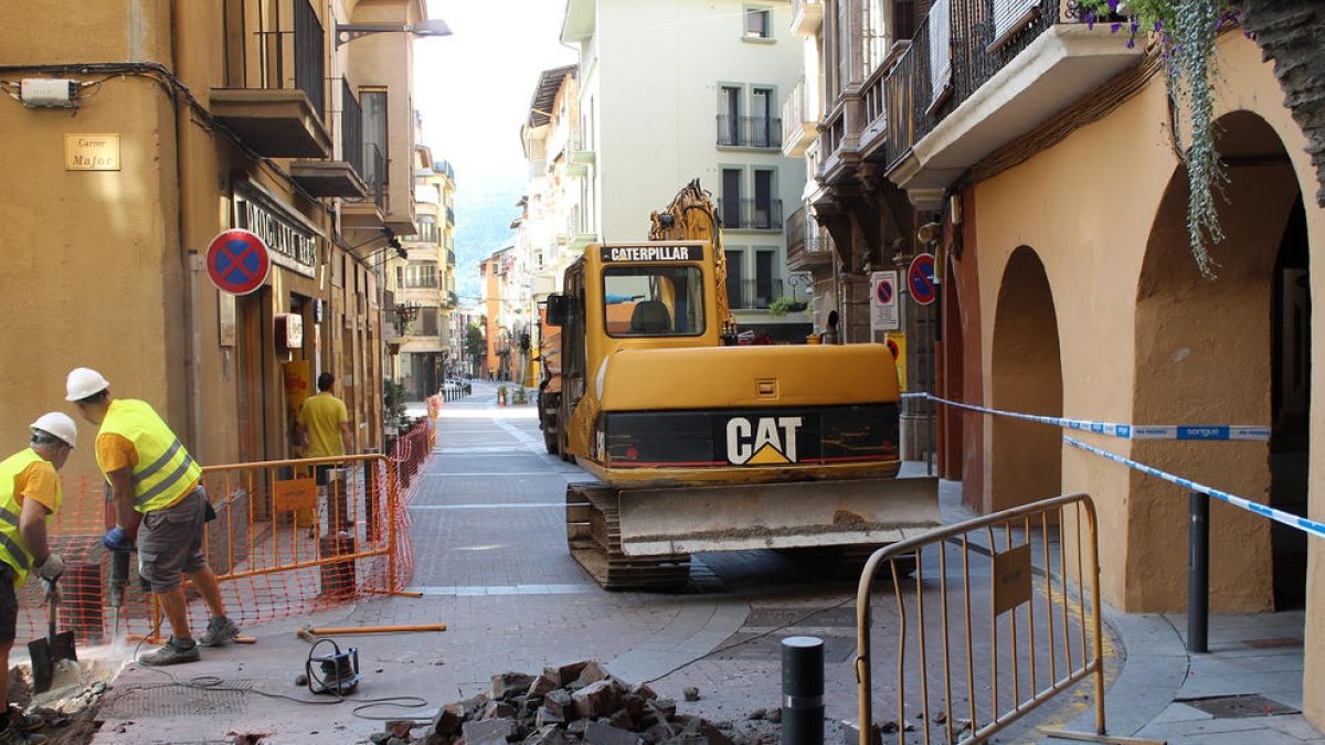 Los operarios iniciaron ayer la obras que se alargarán dos meses. 