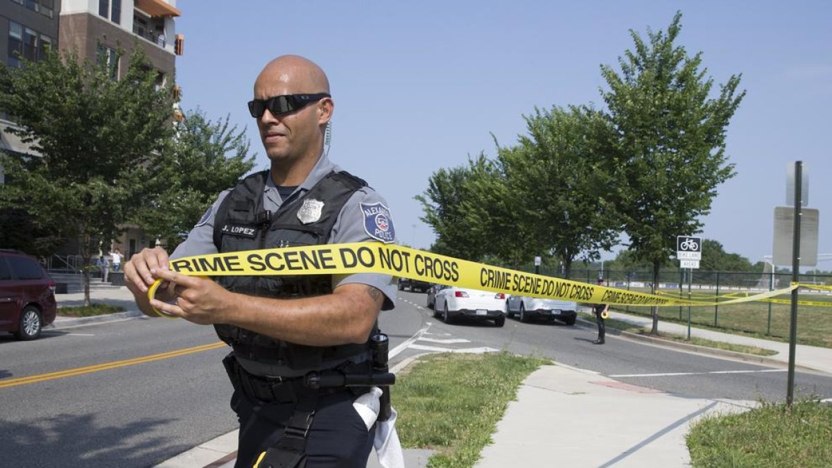 Un tiroteo en la madrugada del domingo deja seis muertos en California