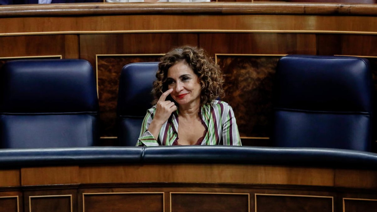 La ministra de Hacienda, María Jesús Montero, ayer en el Congreso de los Diputados.