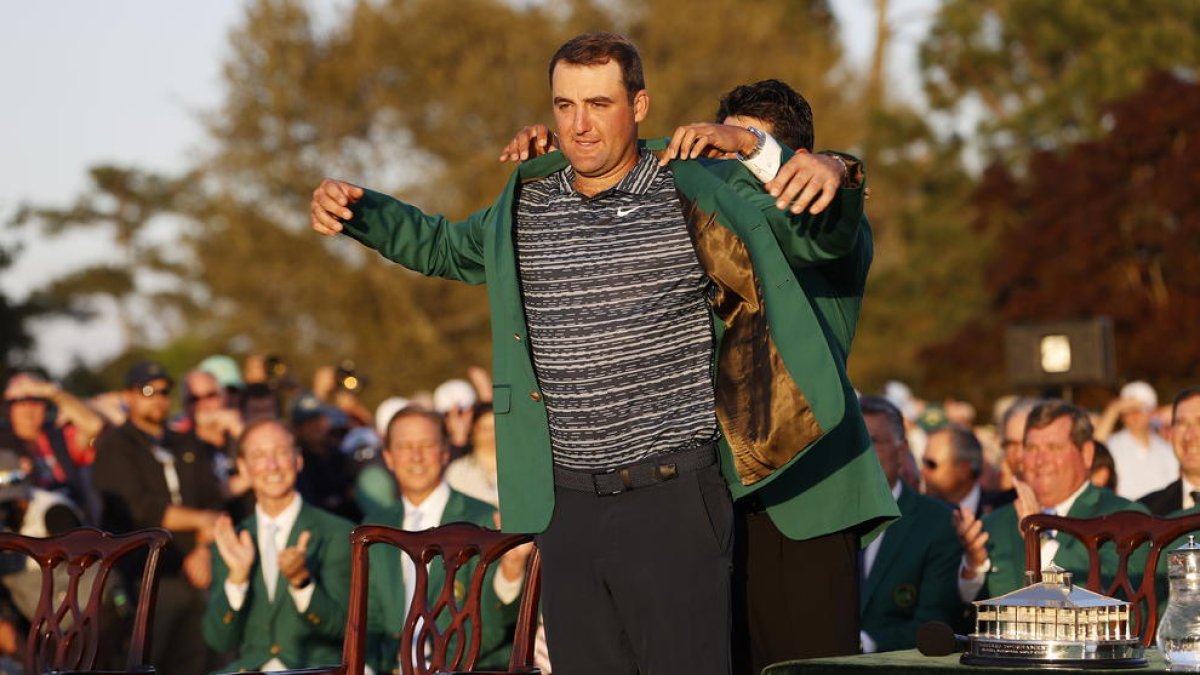 Scheffler es vesteix de verd a Augusta i és el nou rei del golf