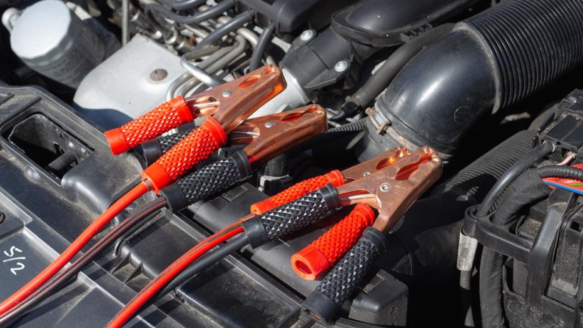 Cómo proteger la batería del coche del calor y evitar averías