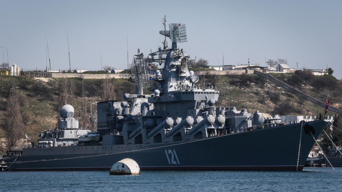 Imatge d’arxiu del creuer llançamíssils rus ‘Moskva’, enfonsat al mar Negre.