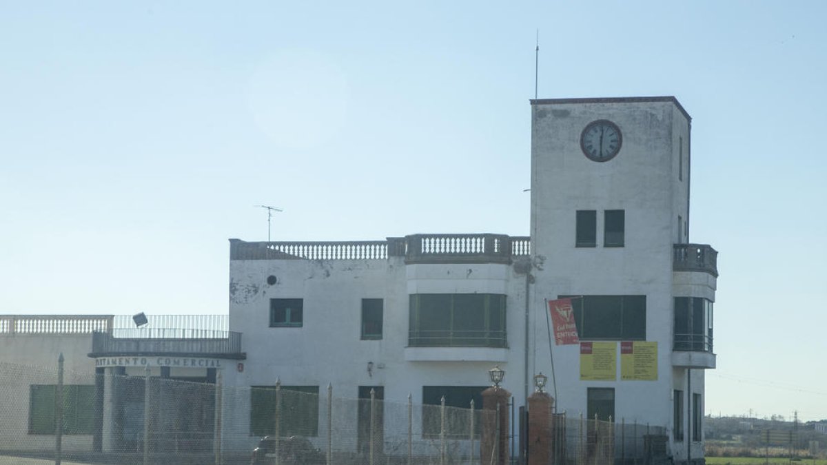 El edificio de Cal Trepat que acogerá el albergue.