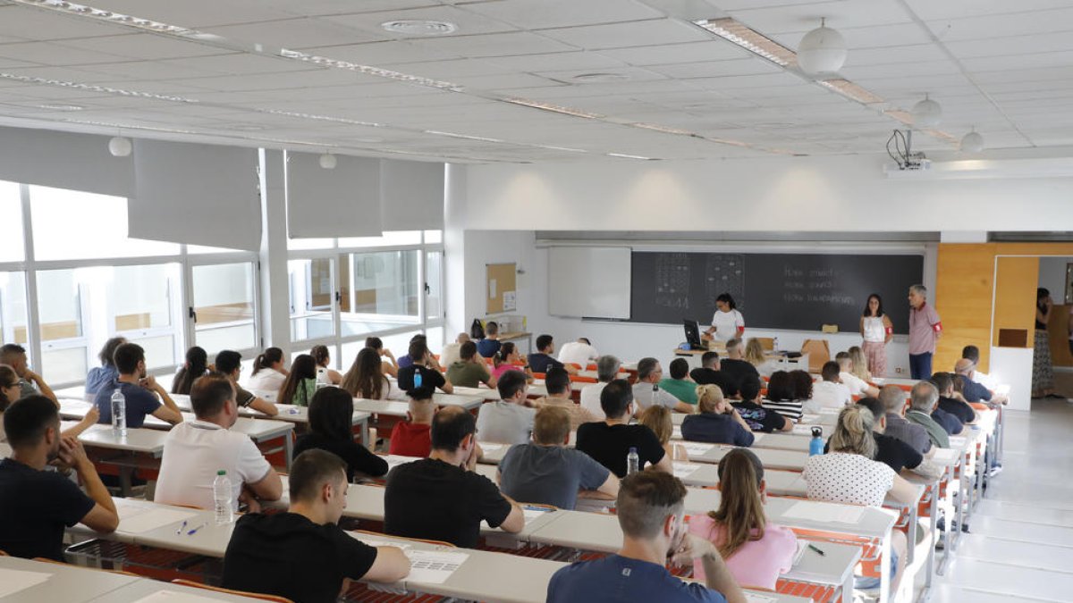 Una de les aules del campus de Cappont en què es va celebrar un dels exàmens repetits.