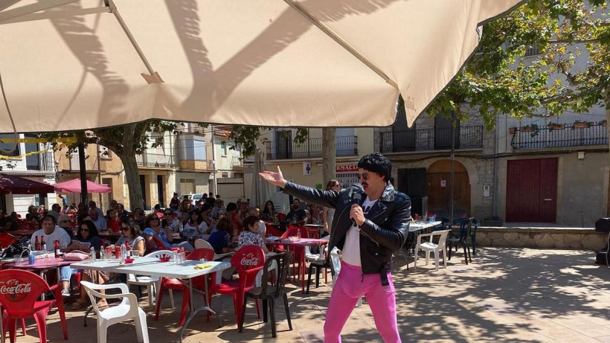 Castelldans obre amb un vermut musical el penúltim dia de festes