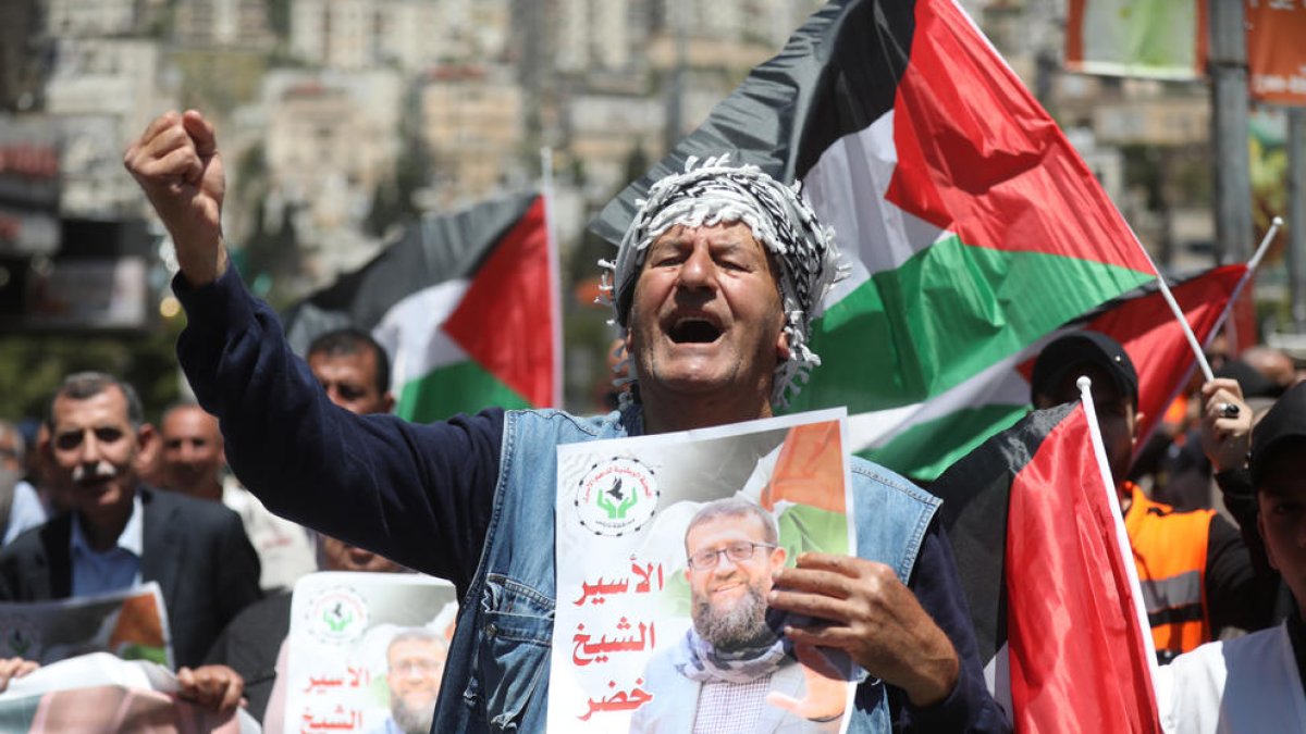 Los palestinos salieron a las calles reclamando venganza.