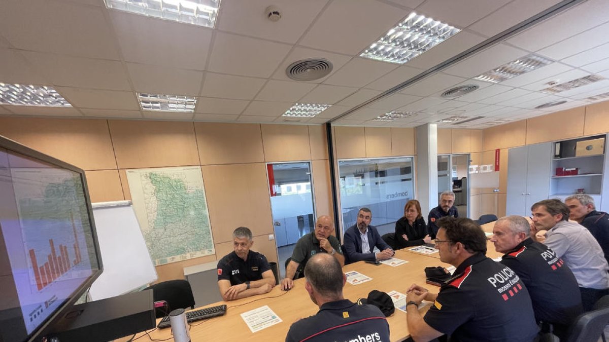 Primera reunión ayer de la campaña forestal en Lleida. 