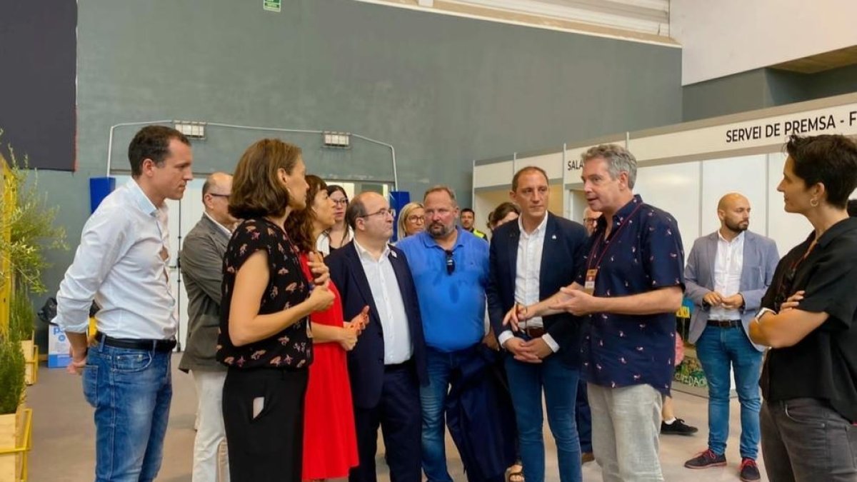 El ministro de Cultura y Deporte del Gobierno, Miquel Iceta, visita la Fira de Teatre al Carrer de Tàrrega (Lleida), FiraTàrrega