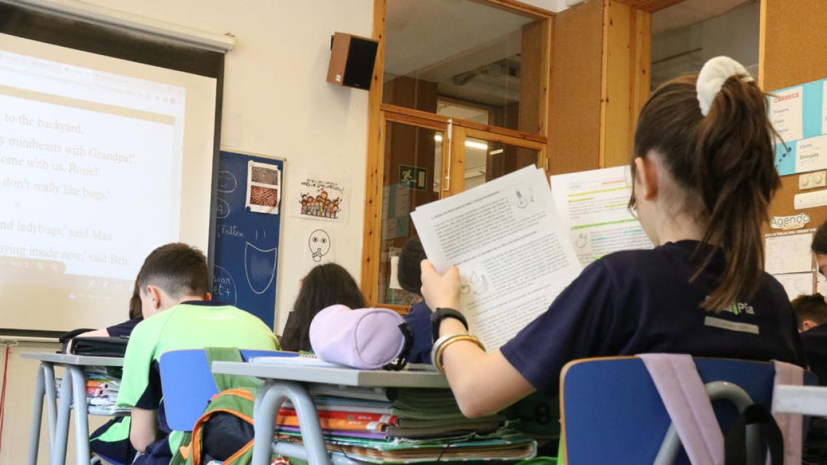 Alumnos de primaria en una clase.