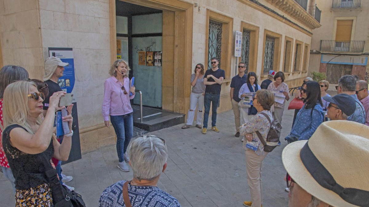 Participants ahir en la ruta Pedrolo a Tàrrega.