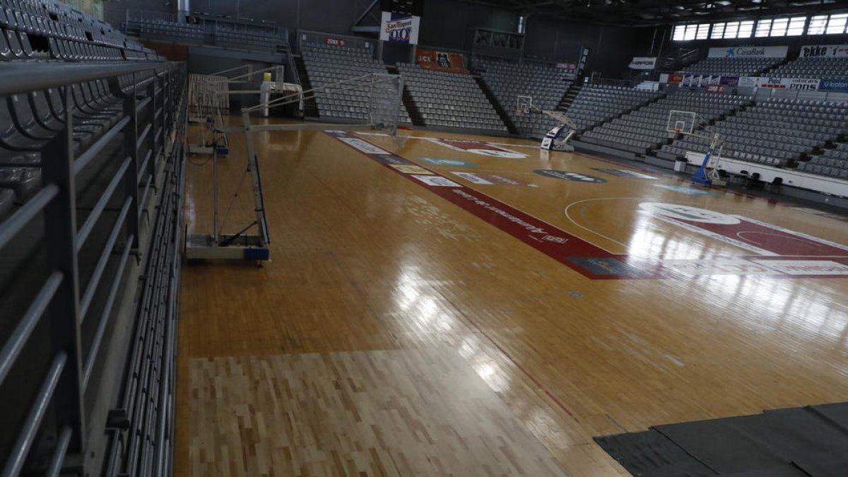 En les últimes setmanes s’han fet provatures de diferents tipus de parquet al Barris Nord.