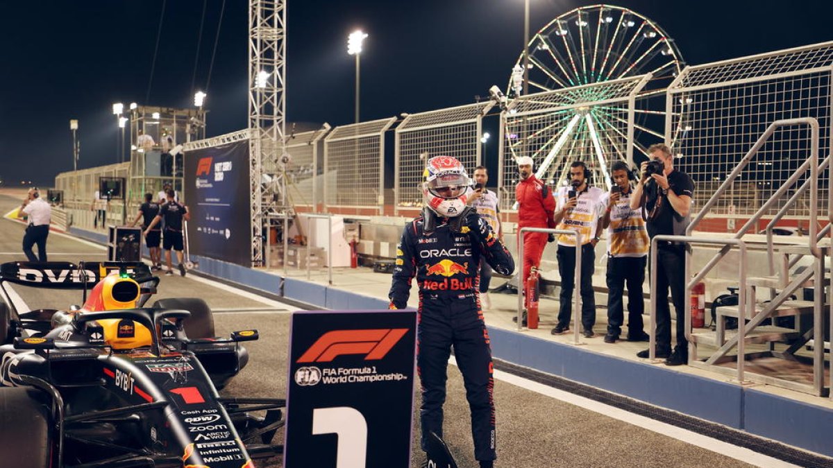 Verstappen saldrá desde la 'pole' en la primera carrera del Mundial de F1