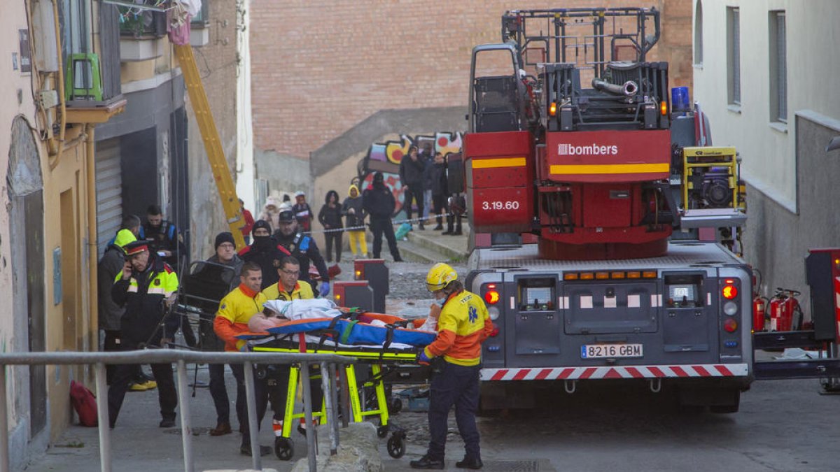 Dos homes van ser detinguts acusats de calar foc a un edifici del Barri Antic el dia 21.