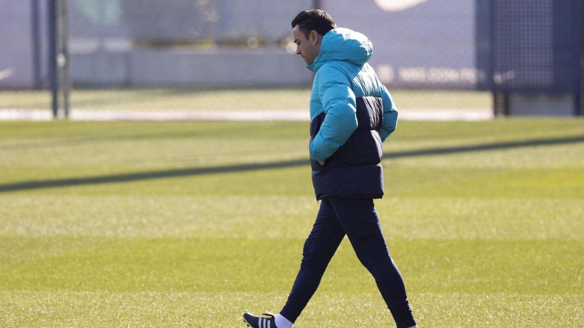 Xavi, durant l’entrenament d’ahir a la Ciutat Esportiva.