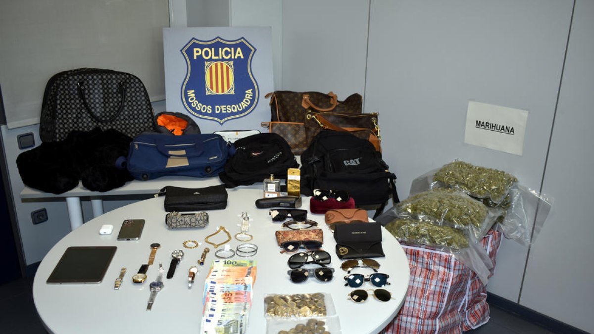 Cau un grup criminal que havia assaltat cases a Lleida, Tarragona i Osca