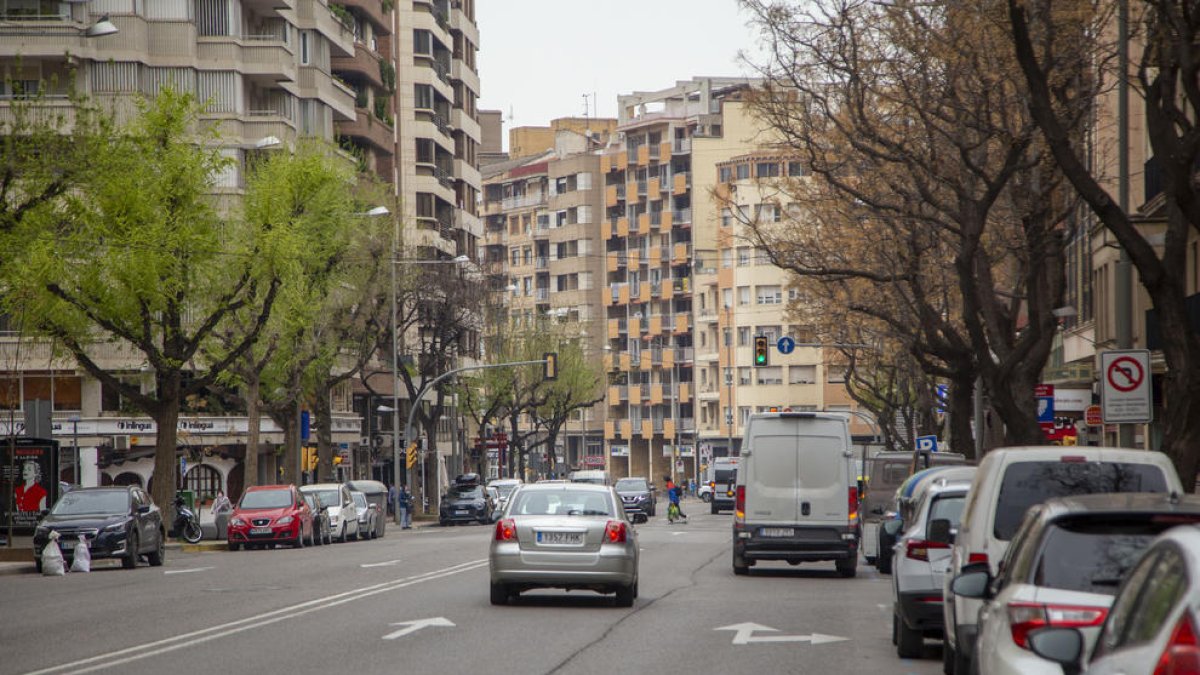 A l’avinguda Rovira Roure s’habilitarà un nou carril bici.