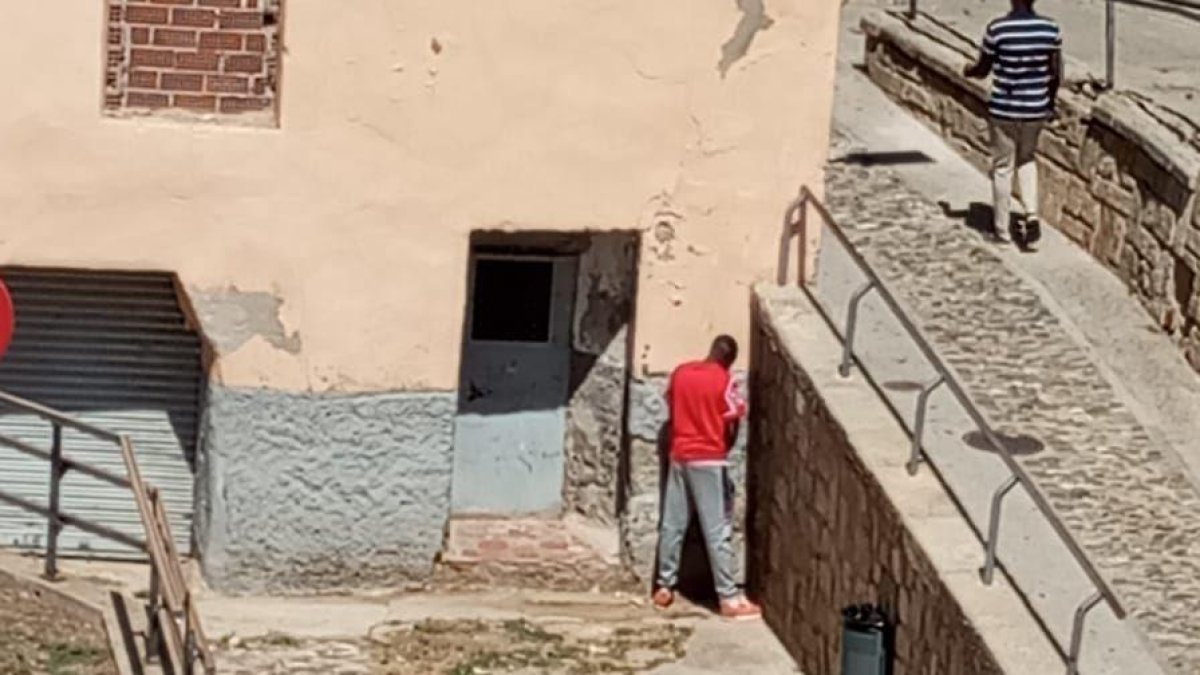 “El Centre Històric de Lleida s'ha convertit en un urinari”
