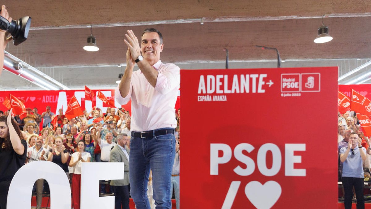 PSOE. Sánchez va arrancar la campanya a la Casa de Campo de Madrid i està previst que el dia 16 vagi a un acte electoral a Barcelona.