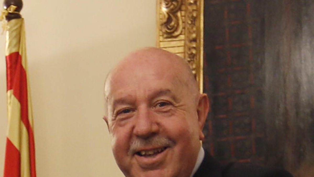 Carlos Barrera. 