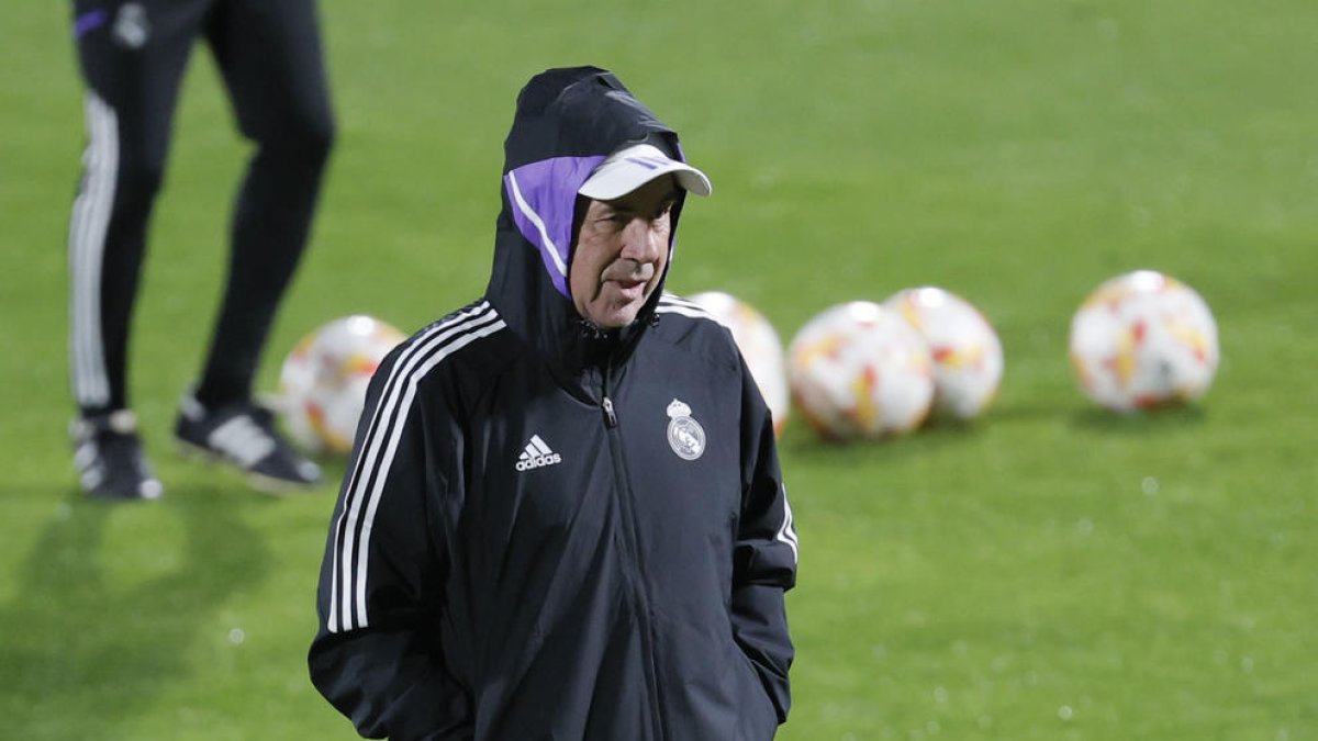 Ancelotti y el once sin españoles: 